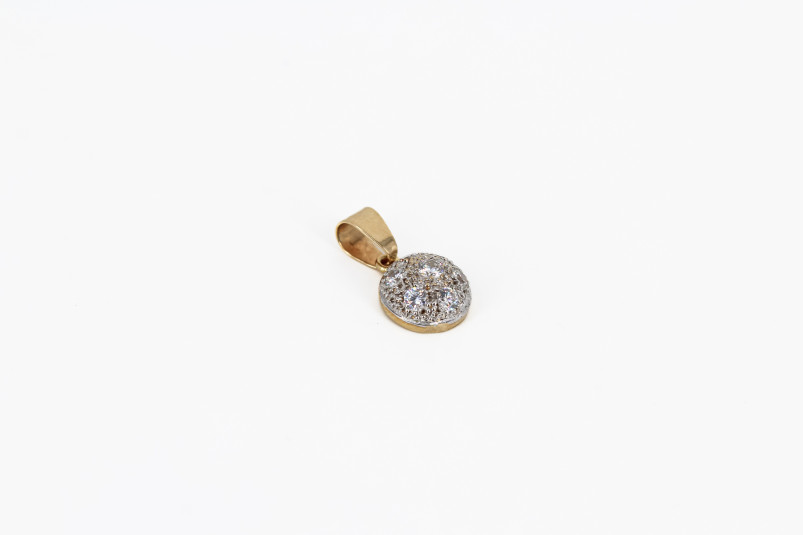 Colgante de oro de 18k. de segunda mano. Joyería de ocasión | ROYALHYSTERIA