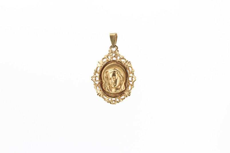 Colgante de oro de 18k. de segunda mano. Joyería de ocasión | ROYALHYSTERIA