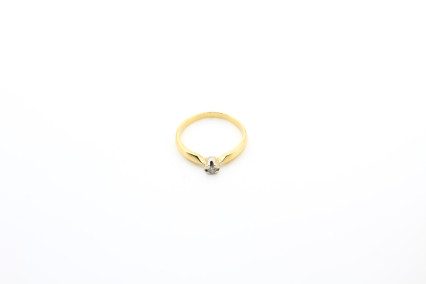Anillo de oro de 18k. de segunda mano. Joyería de ocasión | ROYALHYSTERIA