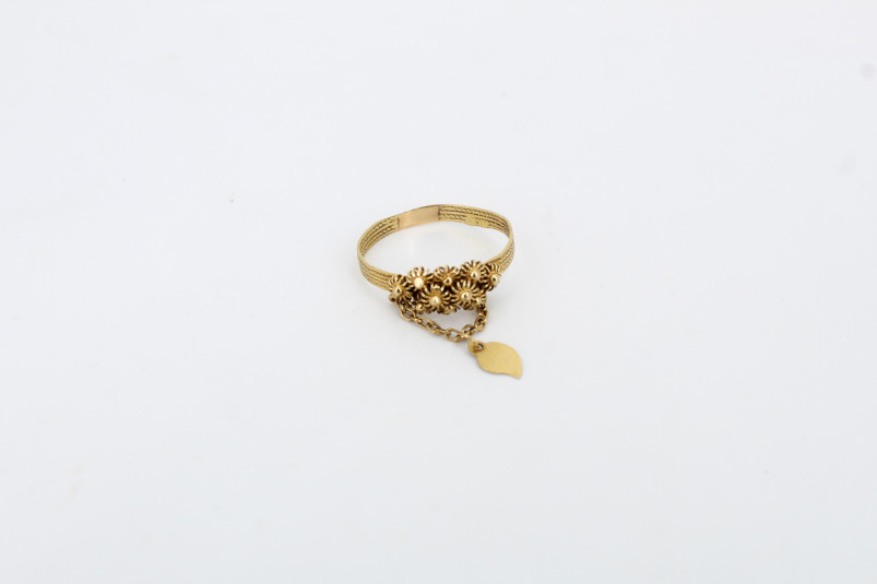 Anillo de oro de 18k. de segunda mano. Joyería de ocasión | ROYALHYSTERIA
