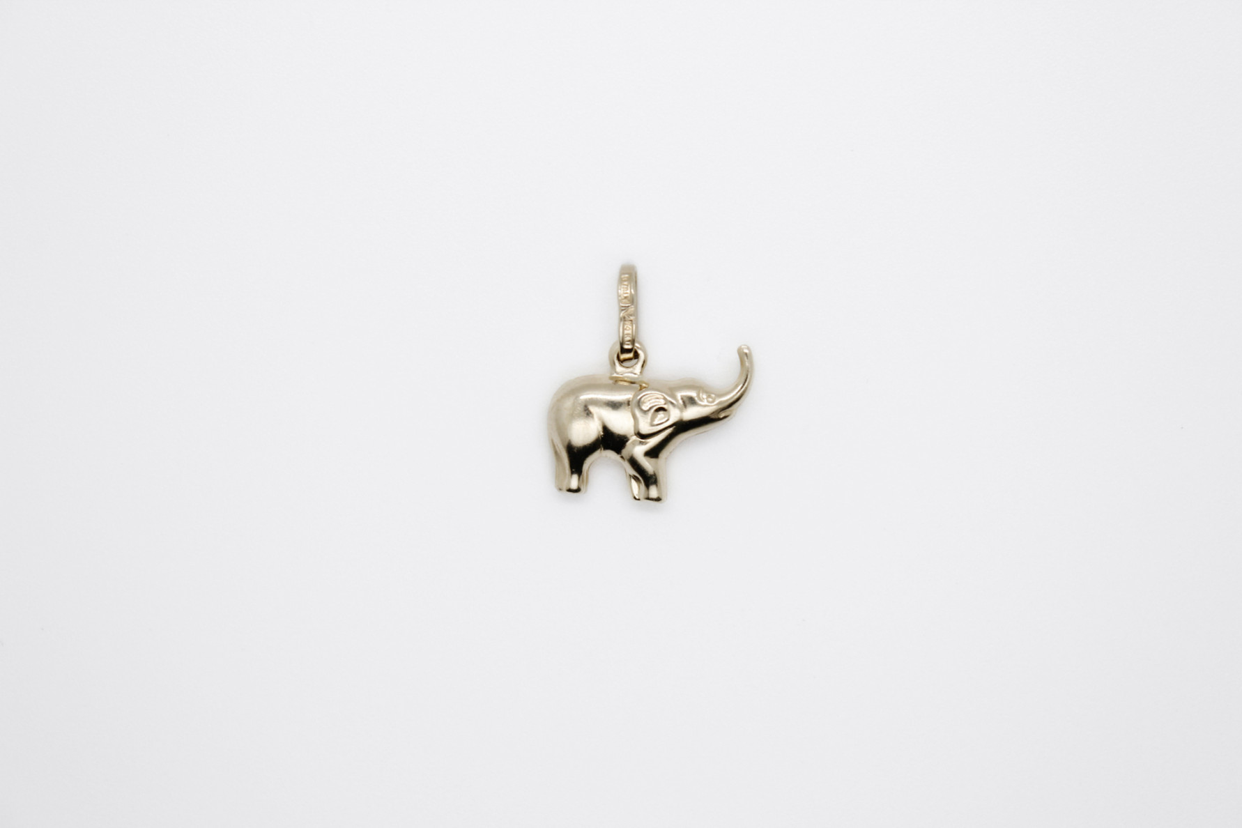 Colgante de oro de 14k. de segunda mano. Joyería de ocasión | ROYALHYSTERIA