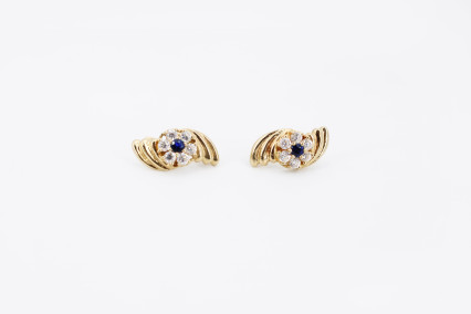 Pendiente de oro de 18k. de segunda mano. Joyería de ocasión | ROYALHYSTERIA