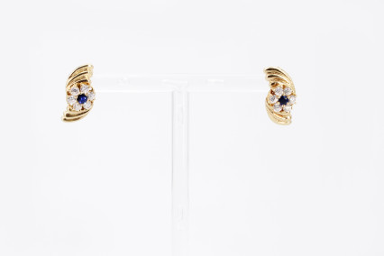 Pendiente de oro de 18k. de segunda mano. Joyería de ocasión | ROYALHYSTERIA