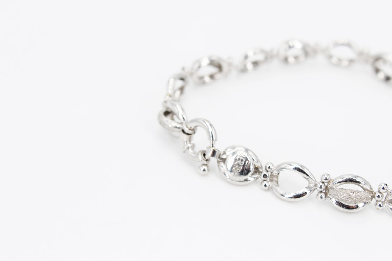Pulsera de oro blanco de 18k. de segunda mano. Joyería de ocasión | ROYALHYSTERIA