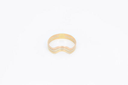 Anillo de oro combinado de 18k. de segunda mano. Joyería de ocasión | ROYALHYSTERIA