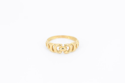 Anillo de oro de 18k. de segunda mano. Joyería de ocasión | ROYALHYSTERIA