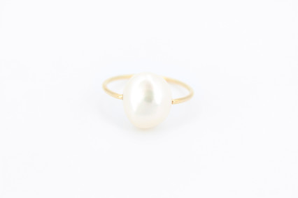 Anillo de oro de 18k. de segunda mano. Joyería de ocasión | ROYALHYSTERIA