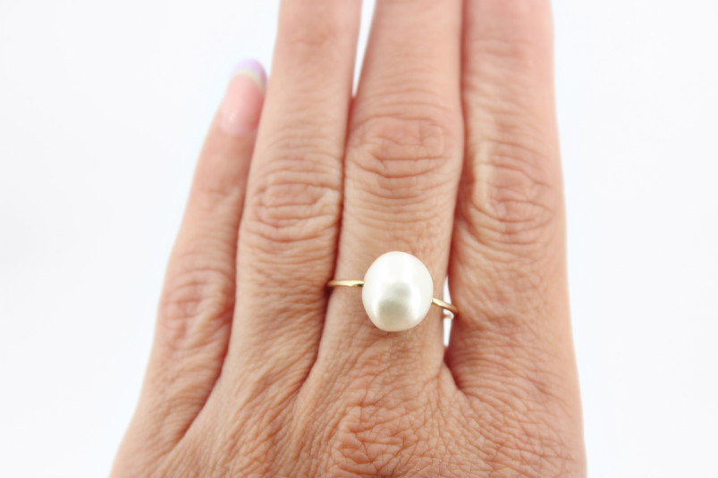 Anillo de oro de 18k. de segunda mano. Joyería de ocasión | ROYALHYSTERIA