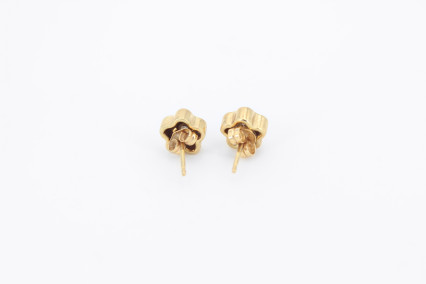 Pendiente de oro de 18k. de segunda mano. Joyería de ocasión | ROYALHYSTERIA