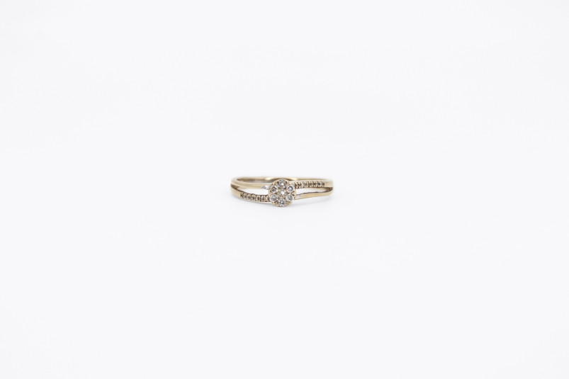 Anillo de oro de 18k. de segunda mano. Joyería de ocasión | ROYALHYSTERIA