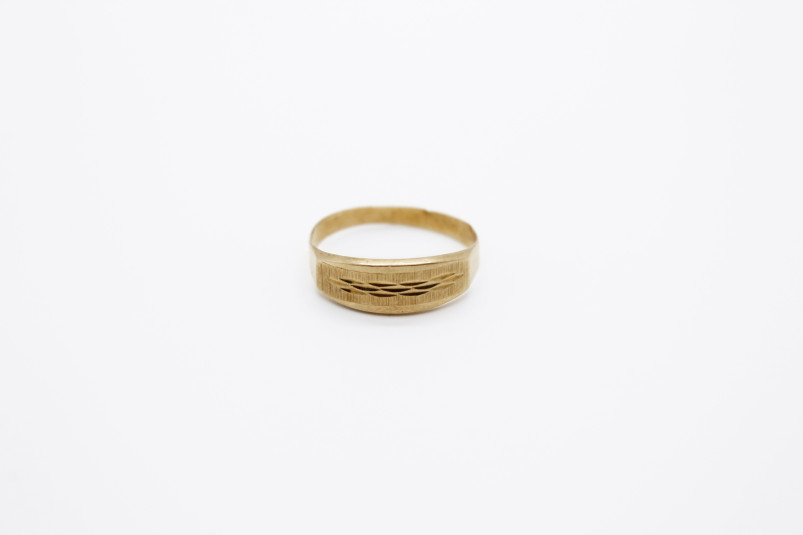 Anillo de oro de 18k. de segunda mano. Joyería de ocasión | ROYALHYSTERIA