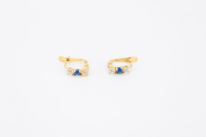 Pendiente de oro de 18k. de segunda mano. Joyería de ocasión | ROYALHYSTERIA