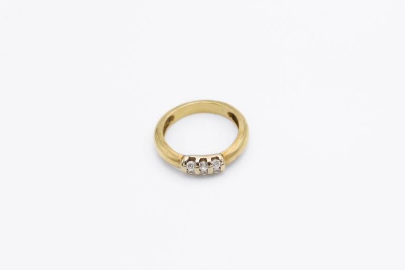 Anillo de oro de 18k. de segunda mano. Joyería de ocasión | ROYALHYSTERIA