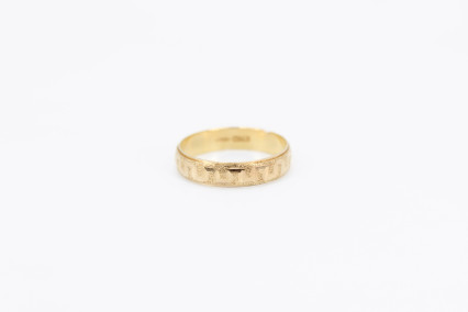 Anillo de oro de 18k. de segunda mano. Joyería de ocasión | ROYALHYSTERIA