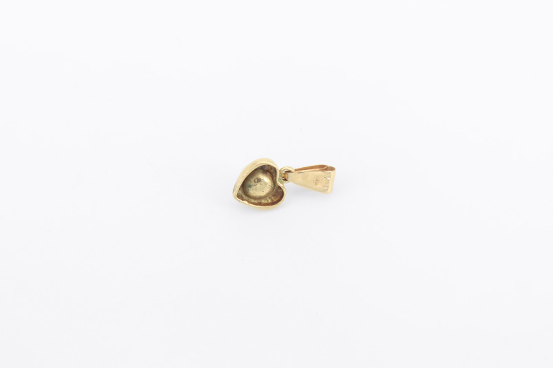 Colgante de oro de 18k. de segunda mano. Joyería de ocasión | ROYALHYSTERIA