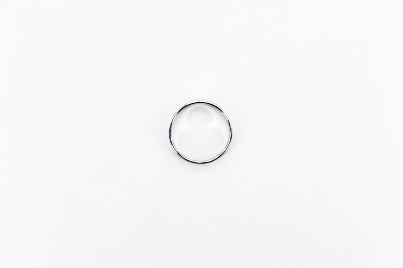 Alianza de oro blanco de 18k. de segunda mano. Joyería de ocasión | ROYALHYSTERIA
