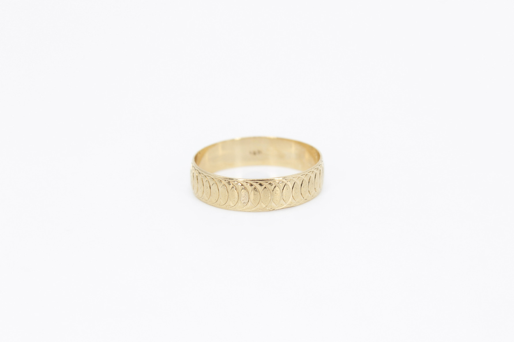 Alianza de oro de 18k. de segunda mano. Joyería de ocasión | ROYALHYSTERIA