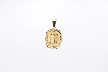 Colgante de oro de 18k. de segunda mano. Joyería de ocasión | ROYALHYSTERIA