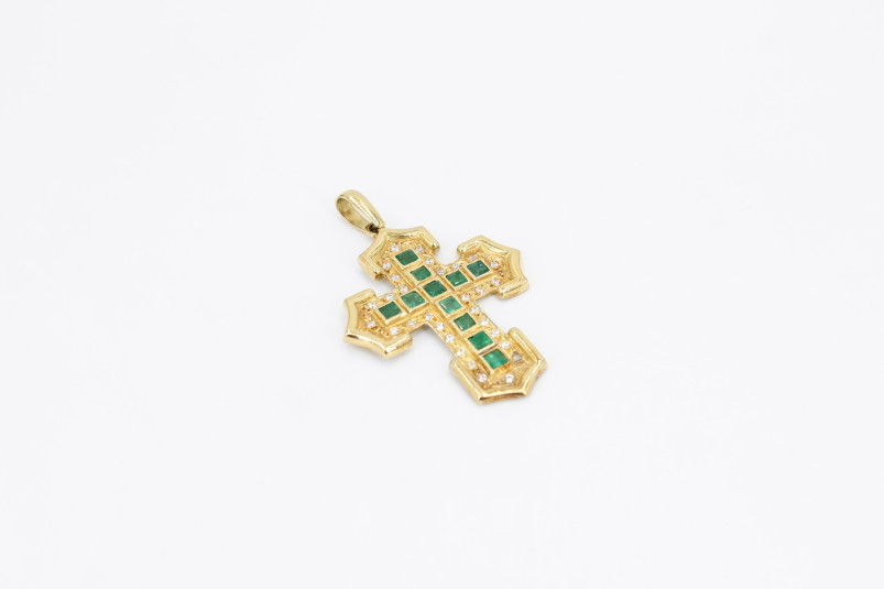 Cruz de oro de 18k. de segunda mano. Joyería de ocasión | ROYALHYSTERIA