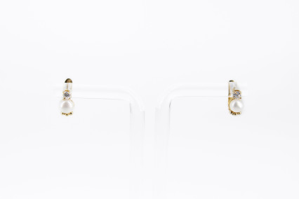 Pendiente de oro de 18k. de segunda mano. Joyería de ocasión | ROYALHYSTERIA