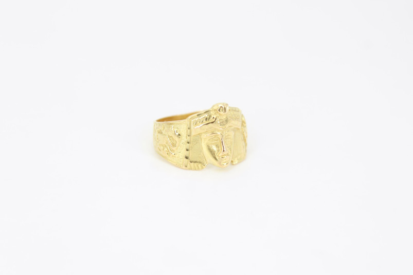 Anillo de oro de 18k. de segunda mano. Joyería de ocasión | ROYALHYSTERIA