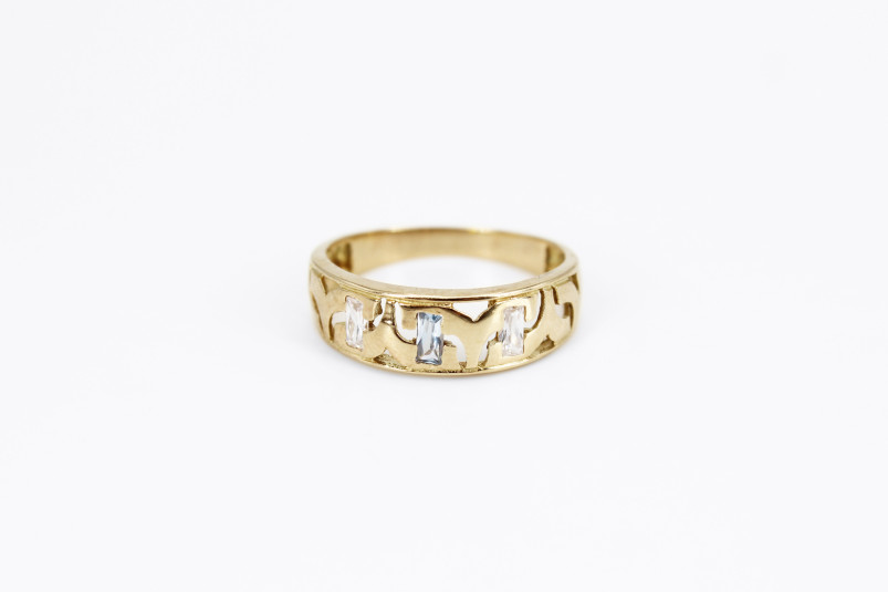 Anillo de oro de 18k. de segunda mano. Joyería de ocasión | ROYALHYSTERIA