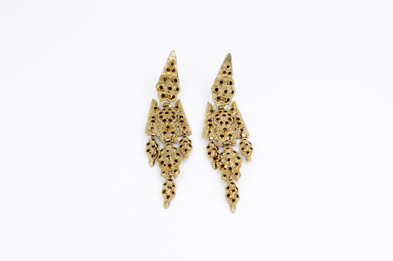 Pendiente de oro de 18k. de segunda mano. Joyería de ocasión | ROYALHYSTERIA