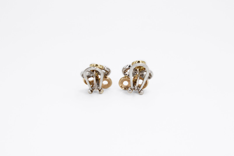 Pendiente de oro combinado de 18k con diamantes. de segunda mano. Joyería de ocasión | ROYALHYSTERIA