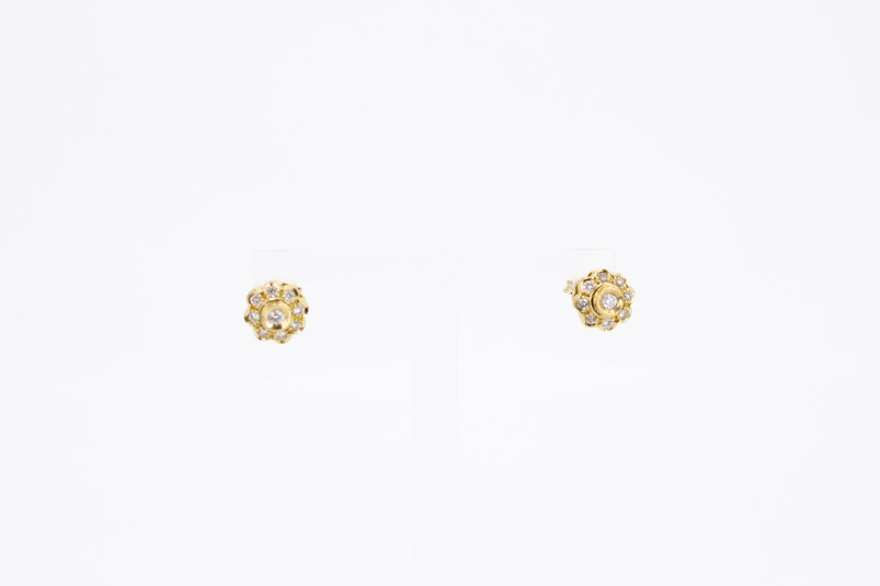 Pendiente de oro de 18k con diamantes. de segunda mano. Joyería de ocasión | ROYALHYSTERIA