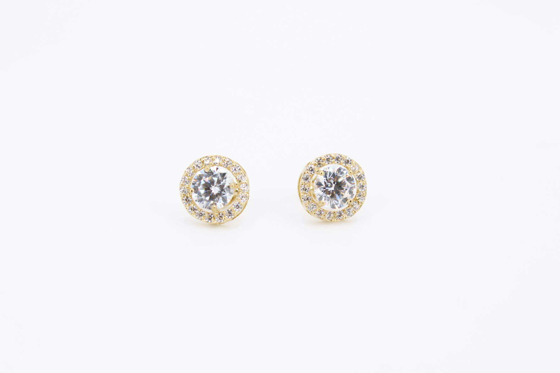 Pendiente de oro de 18k. de segunda mano. Joyería de ocasión | ROYALHYSTERIA