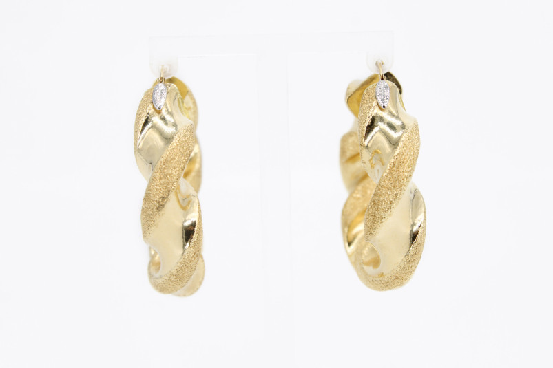 Aro de oro de 18k. de segunda mano. Joyería de ocasión | ROYALHYSTERIA