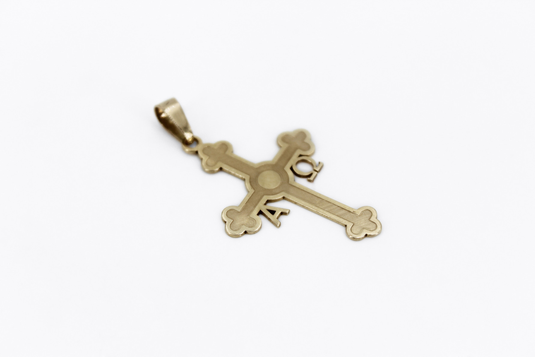 Cruz de oro de 18k. de segunda mano. Joyería de ocasión | ROYALHYSTERIA