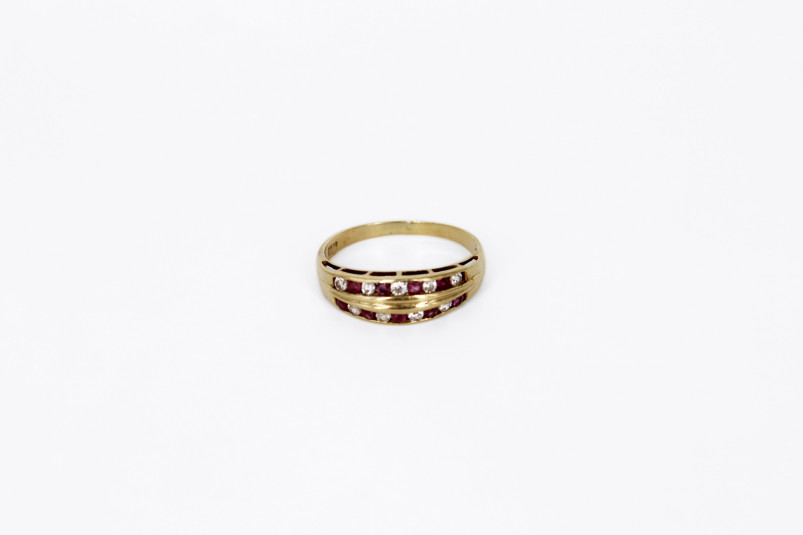 Anillo de oro de 18k. de segunda mano. Joyería de ocasión | ROYALHYSTERIA