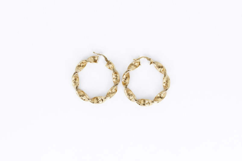 Aro de oro de 18k. de segunda mano. Joyería de ocasión | ROYALHYSTERIA