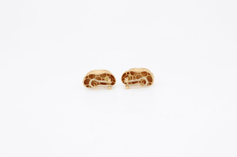 Pendiente de oro de 18k. de segunda mano. Joyería de ocasión | ROYALHYSTERIA
