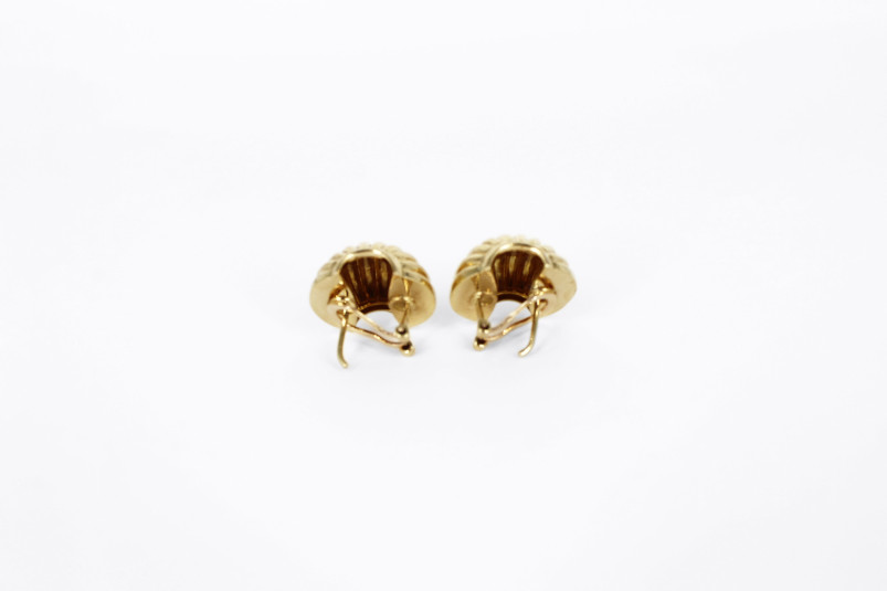 Pendiente de oro de 18k. de segunda mano. Joyería de ocasión | ROYALHYSTERIA