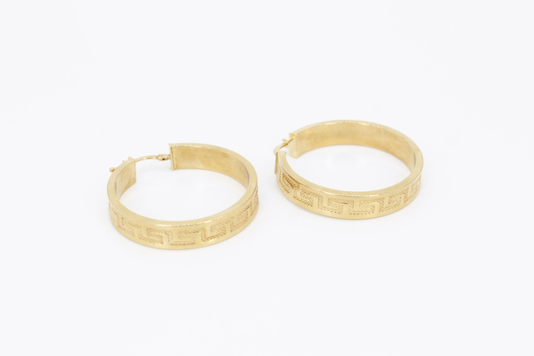 Aro de oro de 18k. de segunda mano. Joyería de ocasión | ROYALHYSTERIA