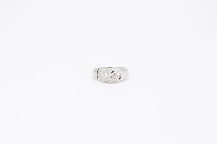 Anillo de oro blanco de 18k con diamantes. de segunda mano. Joyería de ocasión | ROYALHYSTERIA