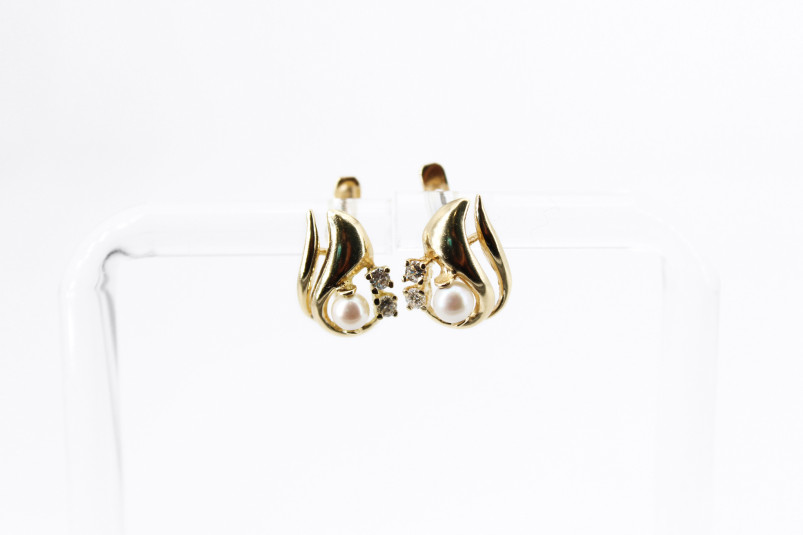 Pendiente de oro de 18k. de segunda mano. Joyería de ocasión | ROYALHYSTERIA