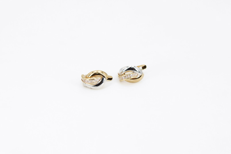 Pendiente de oro combinado de 18k. de segunda mano. Joyería de ocasión | ROYALHYSTERIA