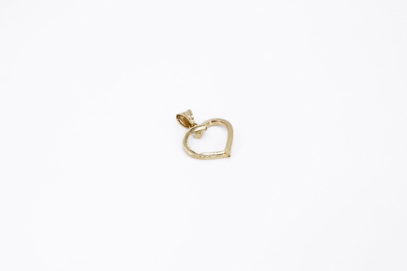 Colgante de oro de 18k. de segunda mano. Joyería de ocasión | ROYALHYSTERIA