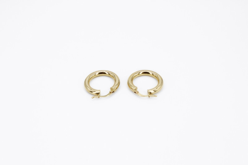 Aro de oro de 18k. de segunda mano. Joyería de ocasión | ROYALHYSTERIA