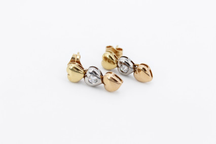 Pendiente de oro combinado de 18k. de segunda mano. Joyería de ocasión | ROYALHYSTERIA
