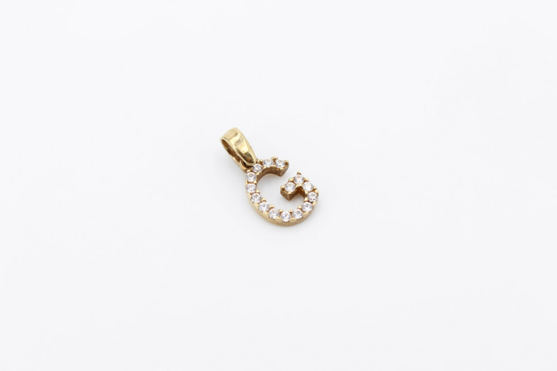 Colgante de oro de 18k. de segunda mano. Joyería de ocasión | ROYALHYSTERIA