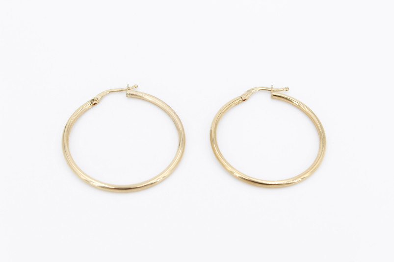 Aro de oro de 18k. de segunda mano. Joyería de ocasión | ROYALHYSTERIA