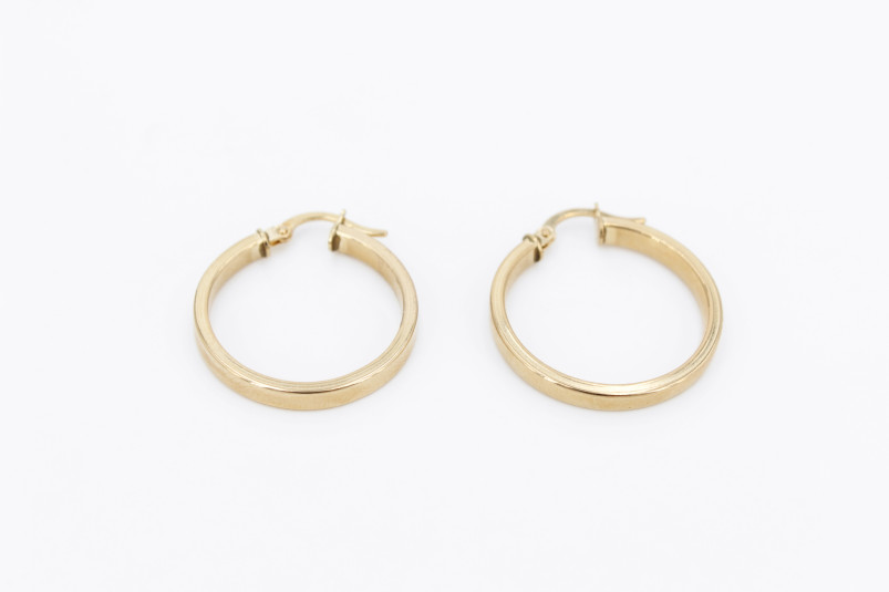 Aro de oro de 18k. de segunda mano. Joyería de ocasión | ROYALHYSTERIA