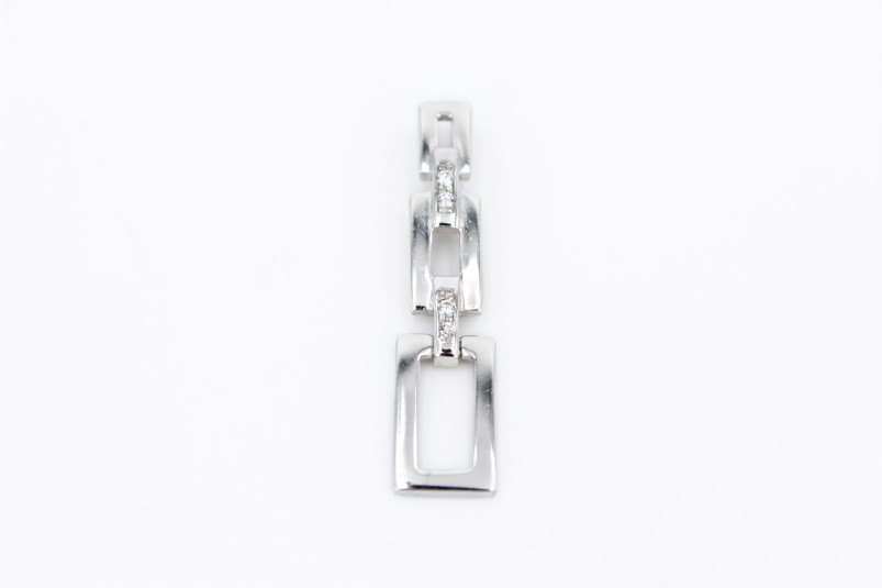 Colgante de oro blanco de 18k. de segunda mano. Joyería de ocasión | ROYALHYSTERIA