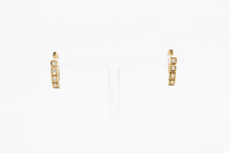 Pendiente de oro de 18k. de segunda mano. Joyería de ocasión | ROYALHYSTERIA