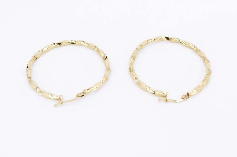 Aro de oro de 18k. de segunda mano. Joyería de ocasión | ROYALHYSTERIA
