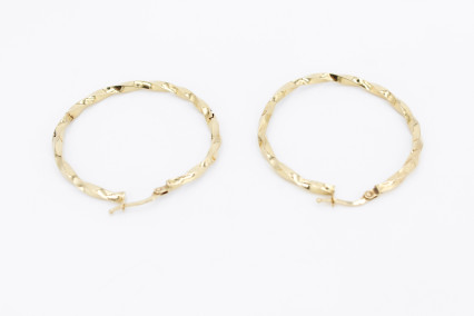 Aro de oro de 18k. de segunda mano. Joyería de ocasión | ROYALHYSTERIA